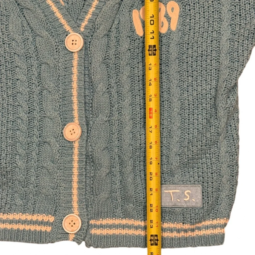 Taylor Swift Light Blue Cable Knit Cardigan M/L 1989 Taylor’s Version - Picture 12 of 16